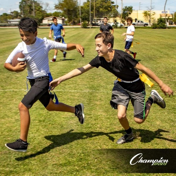 Champion Sports TFFSET Deluxe Flag Football Set - Image 10